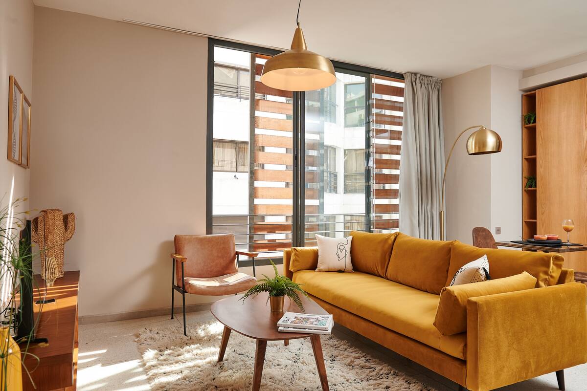 Deluxe Duplex | Living area