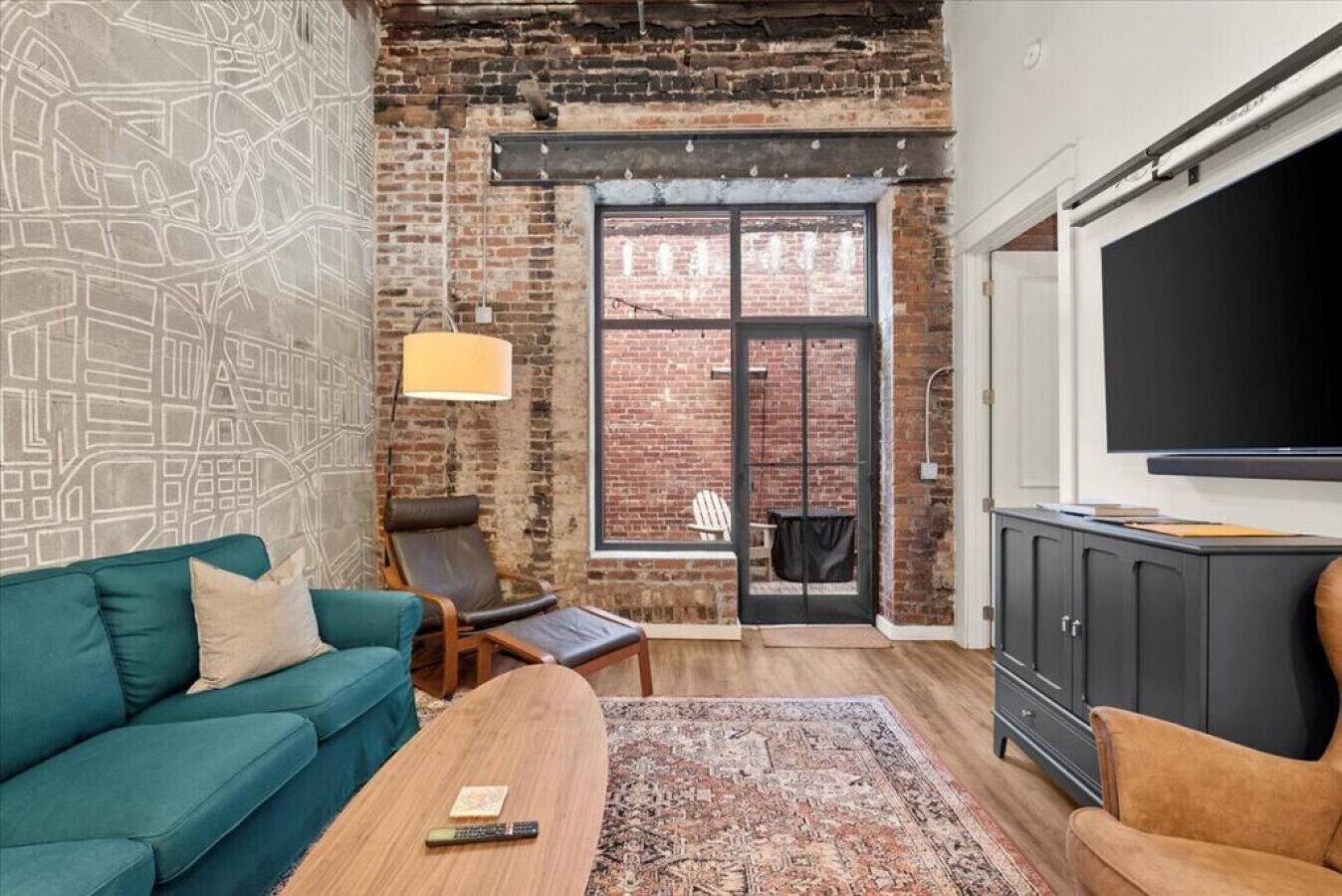 Downtown Duo | Two Apartments