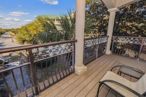 House, Multiple Bedrooms | Property grounds