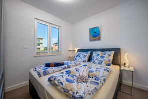 2 soverom, safe på rommet, strykejern/-brett og wi-fi (inkludert)