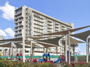 Área de juegos infantiles al aire libre