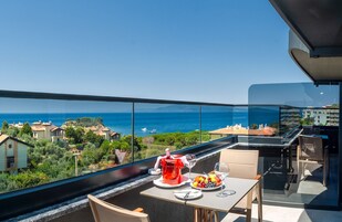 Exclusive Room | Balcony