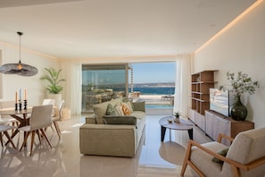 Smart TV - Pasiphae Luxe Apt with Private Pool, Seaview at Amphimatrion (Kalyves)