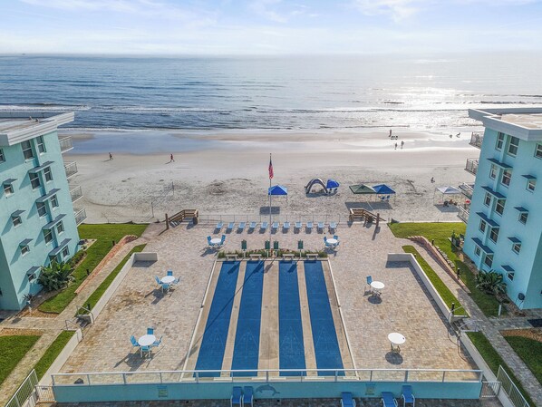 A heated pool - Gorgeous 2 BR Condo with Pool and Ocean Views! (New Smyrna Beach)