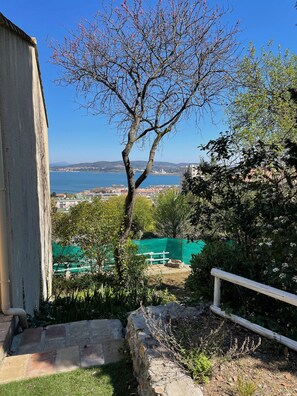 Property grounds - Sète, Sunshine Lodge, Grande Villa familiale sur (Sète)