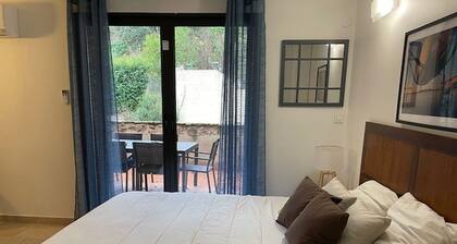 Sète, Villa Clara - maison 5 étoiles avec piscine.