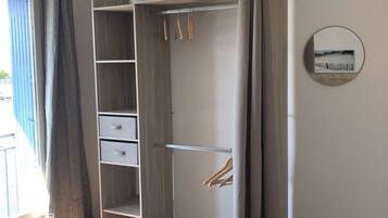 1 間睡房、熨斗/熨衫板、可攜式嬰兒床、免費 Wi-Fi