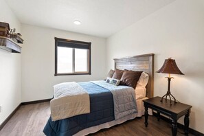 2 Schlafzimmer, Schreibtisch, kostenloses WLAN