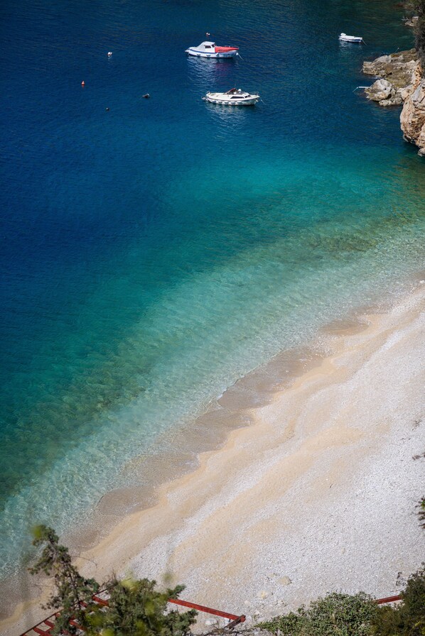 Beach nearby, 2 beach bars - Art Deco Cathedral Apartments by DuHomes (Dubrovnik)