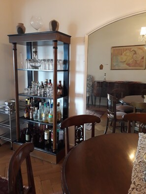 Bar (on property) - Fabulosa Vista El Rosedal de Palermo (Buenos Aires)