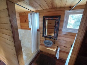 ห้องแฟมิลี่สำหรับสี่ท่าน | ห้องน้ำ | ผ้าเช็ดตัว