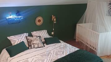 5 chambres, fer et planche Ă repasser, lit parapluie, Wi-Fi gratuit