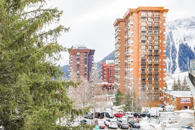 Les Aiguilles d'Arves - Vue montagne à au Corbier