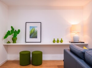 Smart TV - Host & Chill® - Ponta Delgada Flats III (Ponta Delgada)