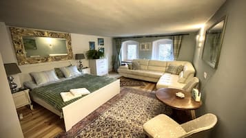 4 間睡房、熨斗/熨衫板、Wi-Fi、床單