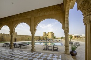 Outdoor pool - Marugarh Camp and Resort Jaisalmer (Jaisalmer)