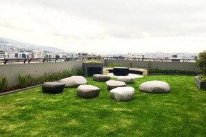 Property grounds - Beautiful apartment in Quito's financial center with a stunning view of the city (Quito)