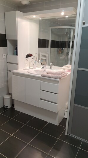 Dusche, Haartrockner
