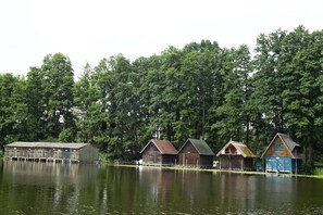 Esterni