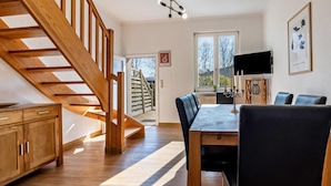 Dining - Familienfreundliches XXL Reihenhaus mit WLAN in Buchholz (Buchholz am Müritzsee)
