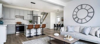 Elegant Home in Collingwood