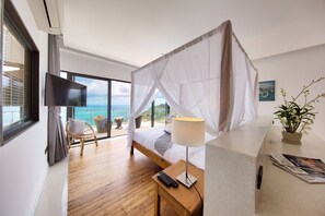 4 soverom, safe på rommet, skrivebord og strykejern/-brett