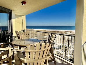 Outdoor dining - NEWLY RENOVATED 3 Bedroom CORNER unit on the 4th Floor With Gulf Views! (Orange Beach)