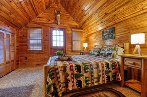 3 soverom, skrivebord, strykejern/-brett og wi-fi