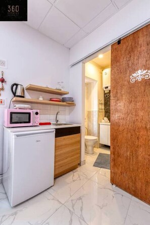 Fridge, microwave, oven, toaster