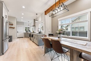 Fridge, microwave, oven, stovetop - The Modern Manor. A two bedroom, with loft, located in the heart of Puyallup.  (Puyallup)