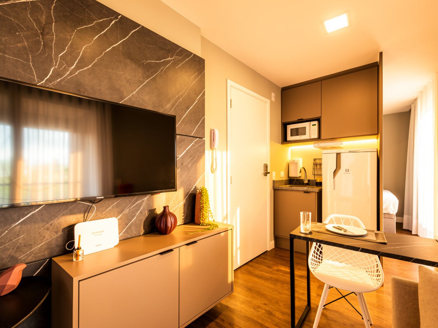 Apartamento clássico, sacada | Parte interna