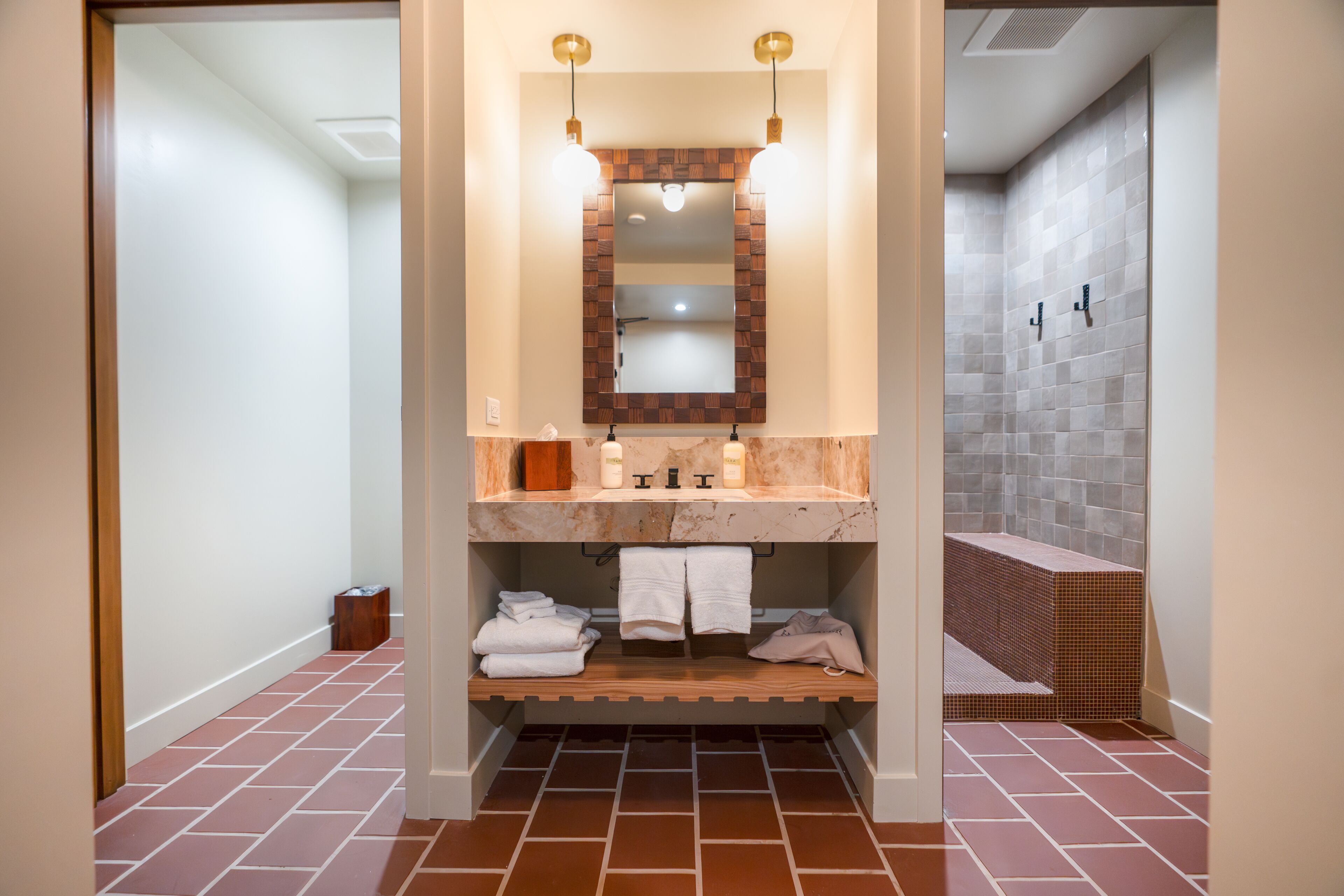 Building #7 - Murrieta Hot Springs Resort — photo 9
