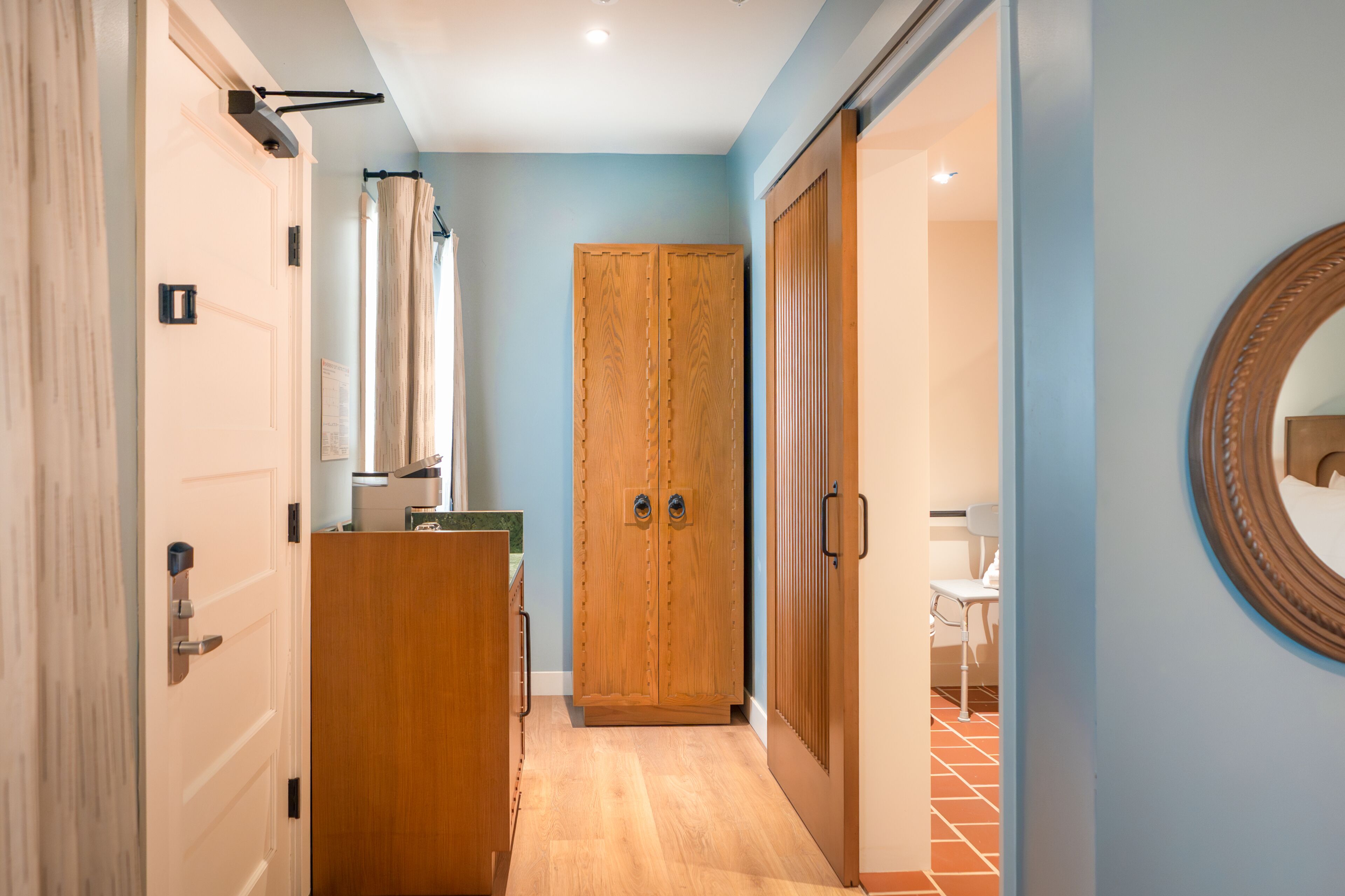 Room, 1 King Bed, Accessible (Resort) | In-room safe, iron/ironing board, free cribs/infant beds, free WiFi