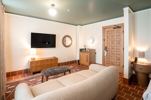 Room, 2 Queen Beds (Stone) | In-room safe, iron/ironing board, free cribs/infant beds, free WiFi