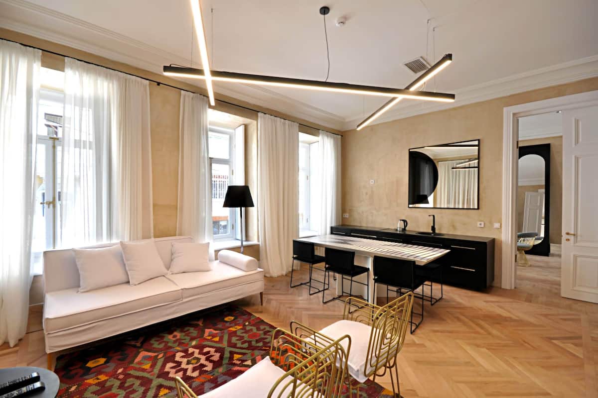 Standard Suite | Living area | Flat-screen TV