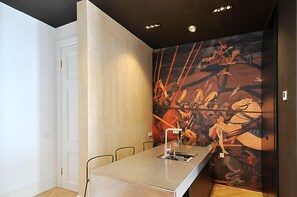 Grand Suite | Private kitchen | Full-size fridge, microwave, oven, electric kettle - The 10 (Tbilisi)