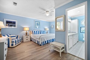 7 bedrooms, Internet, bed sheets - BEAUTIFUL ocean views from 2nd row beach home, includes a golf cart, club cards available. (Fripp Island)