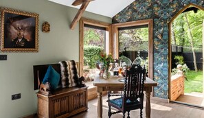 Dining - Romantic Lodge on Edge of Nature Reserve (Colchester)