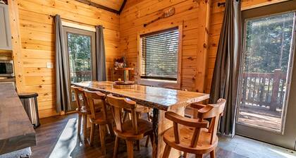 5-Bedroom Log House in Lake Placid