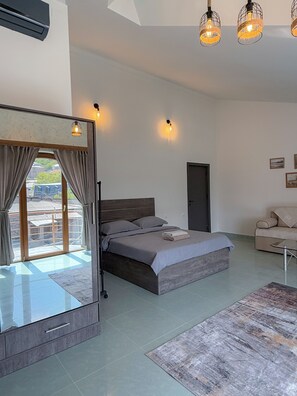 Family Room - Caribian Hotel Yerevan (Yerevan)