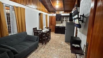 LĂ€genhet Classic | Vardagsrum | Platt-tv