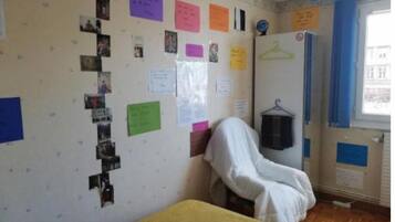 1 chambre, bureau, fer et planche à repasser, Wi-Fi gratuit