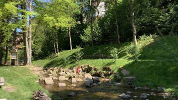 Enceinte de lâhĂ©bergement