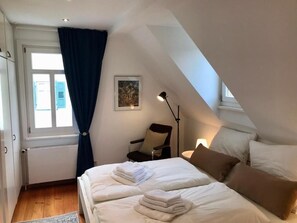 5 bedrooms, iron/ironing board, WiFi, bed sheets - Geräumige Villa mit Hochwertiger Ausstattung (Bad Herrenalb)