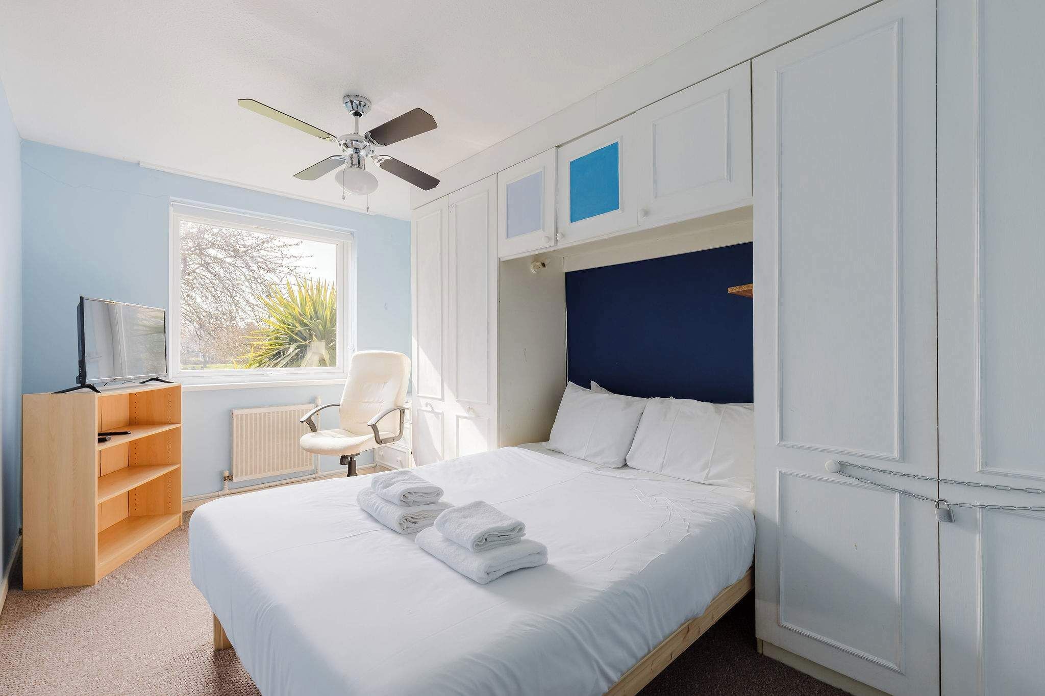 3 bedrooms, iron/ironing board, Internet, bed sheets