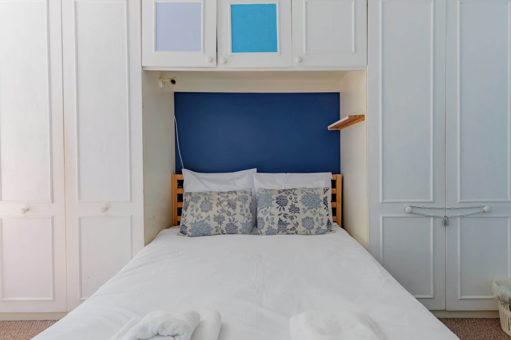 2 sovrum, strykjärn/strykbräda, internet och sängkläder