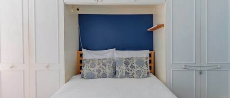 2 Schlafzimmer, Bügeleisen/Bügelbrett, Internetzugang, Bettwäsche