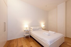 Room - Central Boutique Studio in the heart of Melbourne! (Melbourne)