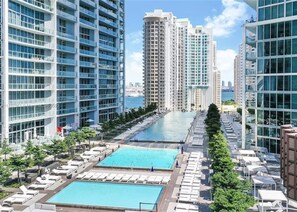 Pool - 28th Floor Icon Brickell Oasis with City Views (Miami)