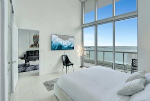 2 chambres, fer et planche Ă repasser, Wi-Fi gratuit, draps fournis